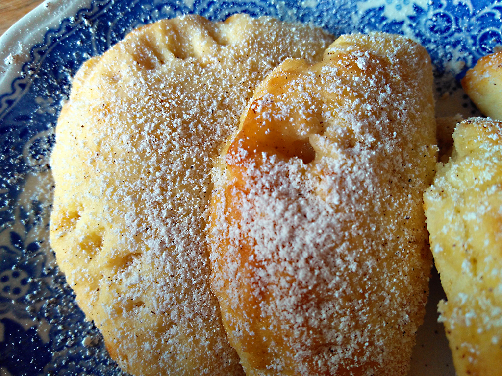 Superfina svenska äppelgifflar – Superzarte schwedische Apfelhörnchen ...