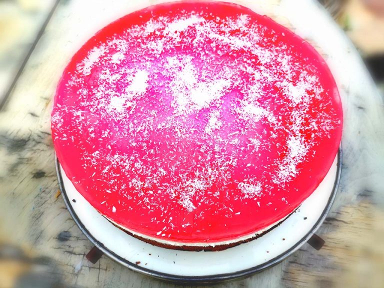 Schneewittchen-Torte snövit-tårta